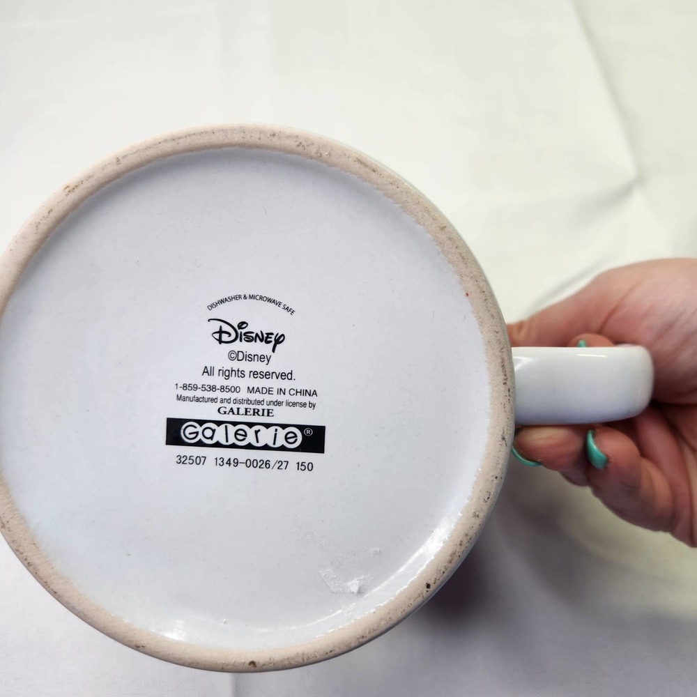 Disney Galerie Minnie Mouse Red Snowflake Christmas Winter Jumbo Coffee Mug - Picture 6 of 8